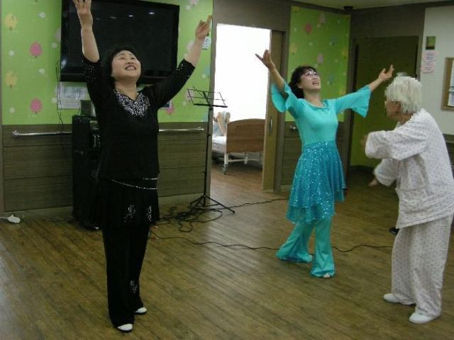 늘사랑전문요양원 부설 단기보호 2012-10-14