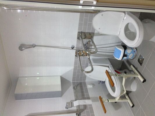 한영요양센터 화장실