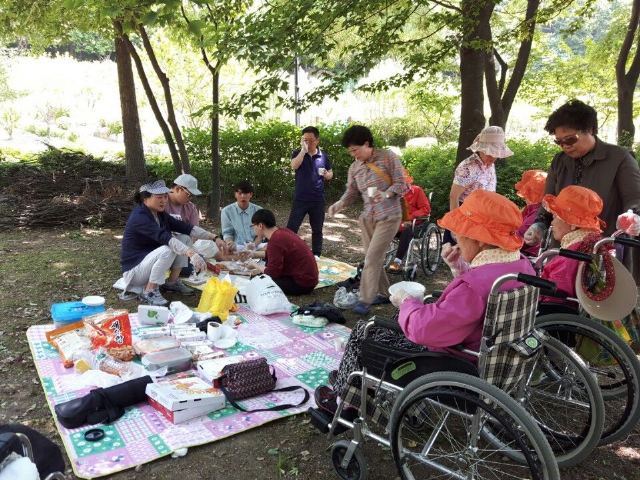 남산실버복지센터 2017 봄나들이