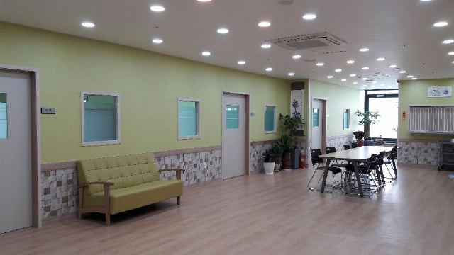 맑은샘요양원 실내 전경1