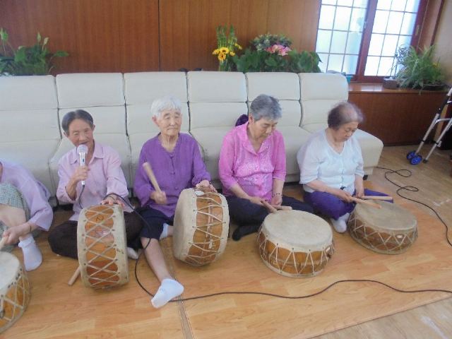 제주원광재가노인복지센터 북치기