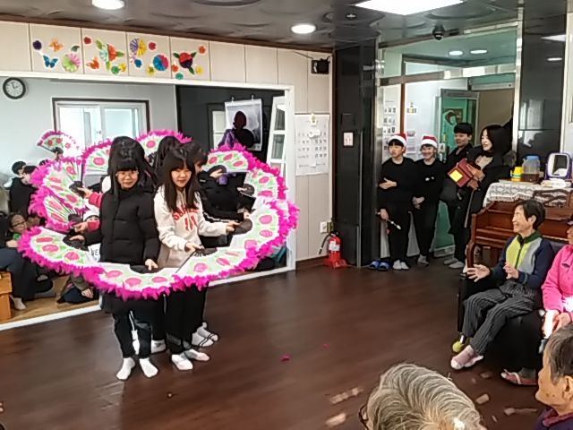 소답노인요양센터 소답초등학교 공연
