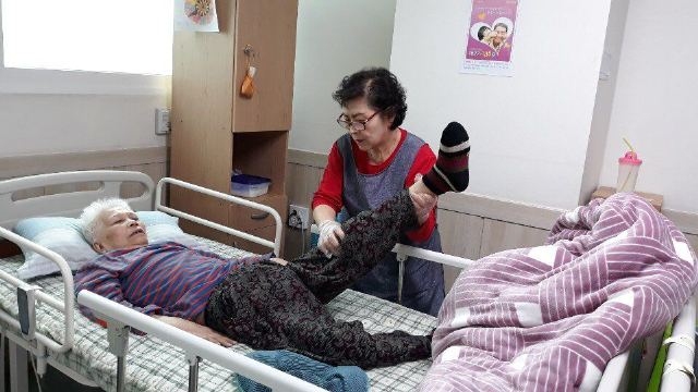 진성요양센터 맞춤형신체기능회복훈련!