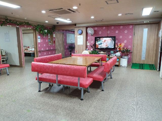 강북실버요양원2호점 중앙거실