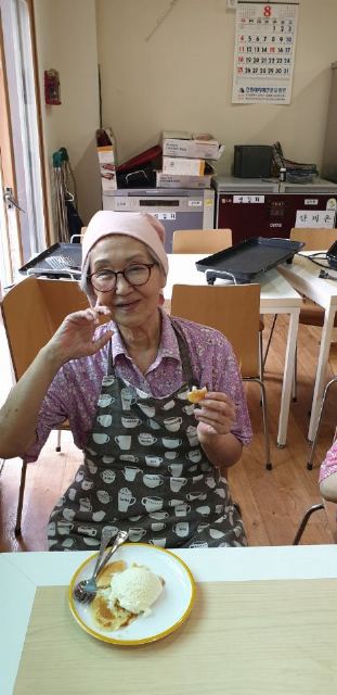 신망애치매전문요양원 요리활동 프로그램