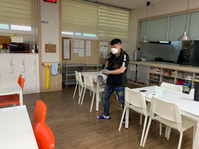 가가호호데이케어센터 의정부점 센터 소독중~