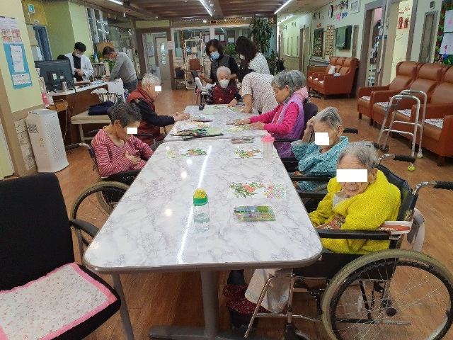 고양사랑방요양원 11월 10일 프로그램입니 ...