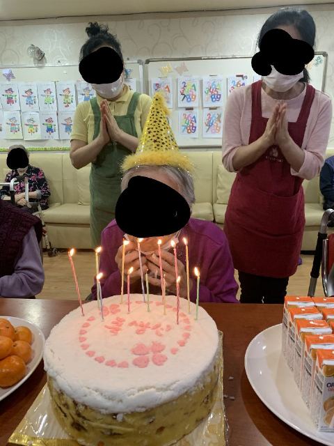 다사랑 요양원 2021-05-04