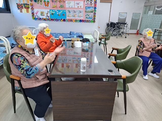 행복한 노인복지센터 2021-04-26