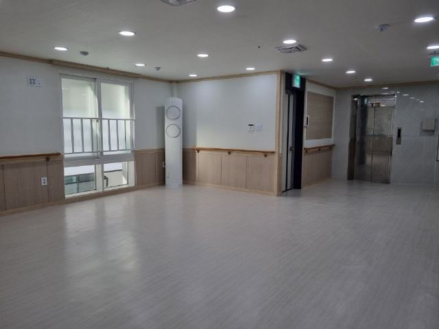 힘찬실버요양원 힘찬실버요양원 산책로 배회 ...