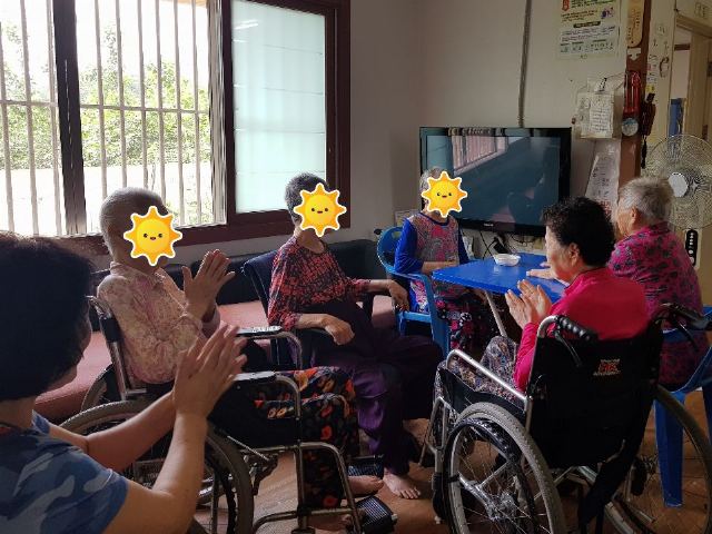 엘림노인요양공동생활가정 여가프로그램