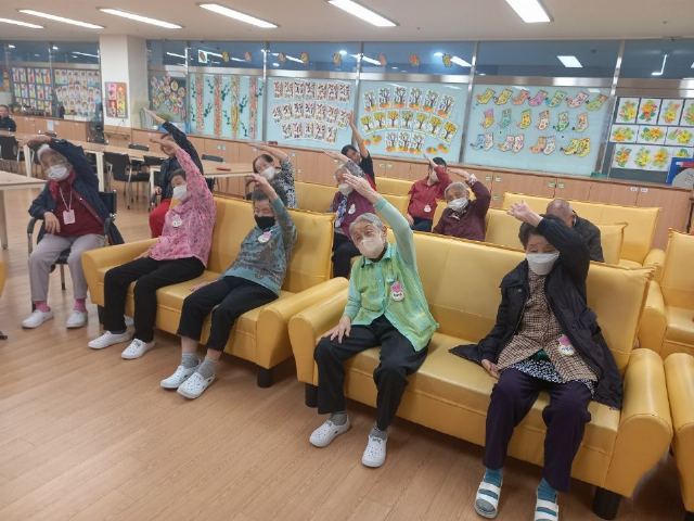 서구루원노인주간보호센터 2023-11-06