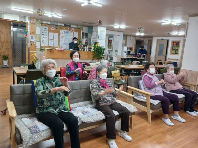 알콩달콩데이케어센터 뽀빠이 체조