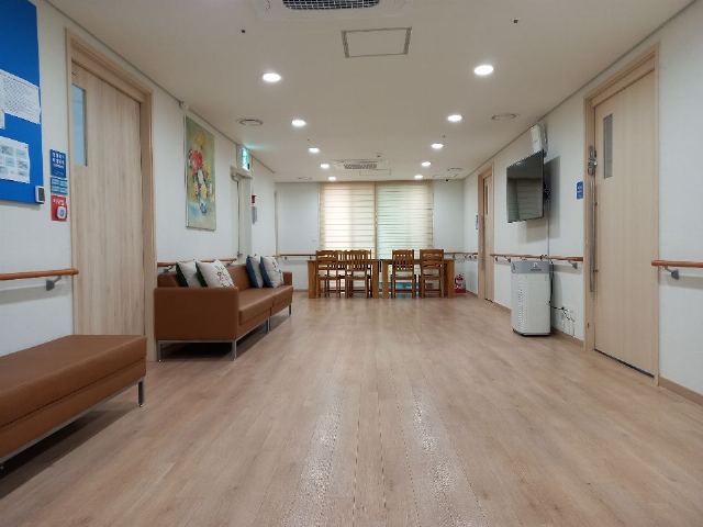 홍은노인요양시설 2024-05-23
