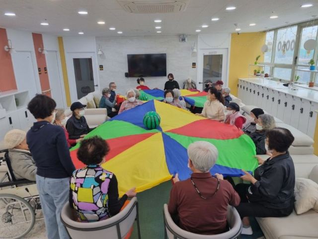 한컴말랑말랑행복케어일산풍동점 2024-06-11