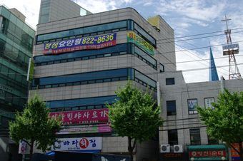 정성노인요양원 외부에서본 전경