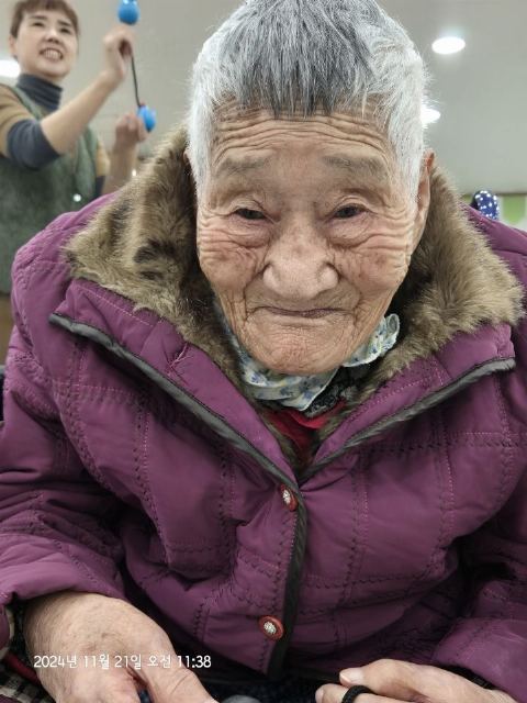 한마음 주야간보호센터 한마음 주야간센터 음악수업 ...