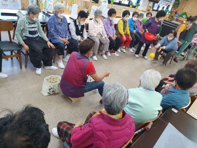 순창사랑주간보호센터 게임