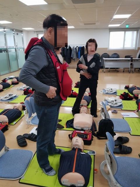 수호천사요양원 2025년 직원 자동심장충 ...