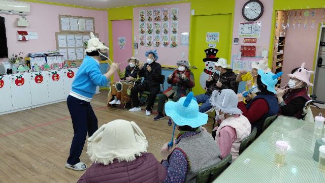 창원노인통합센터 2025-02-03