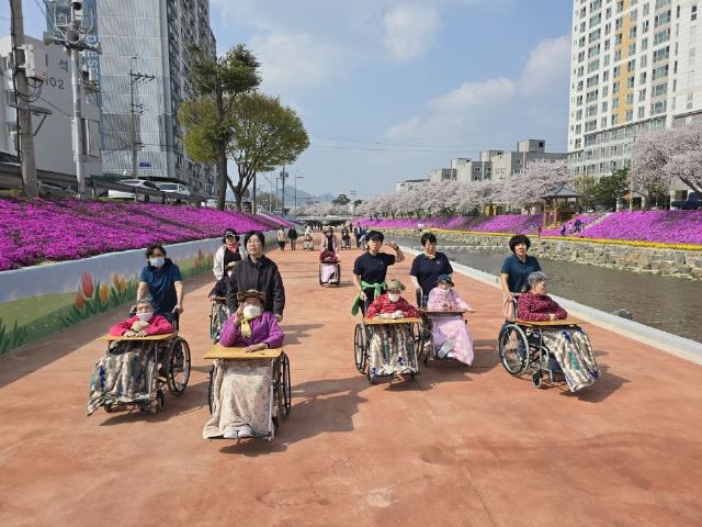 순창군노인전문요양원 2025-05-21