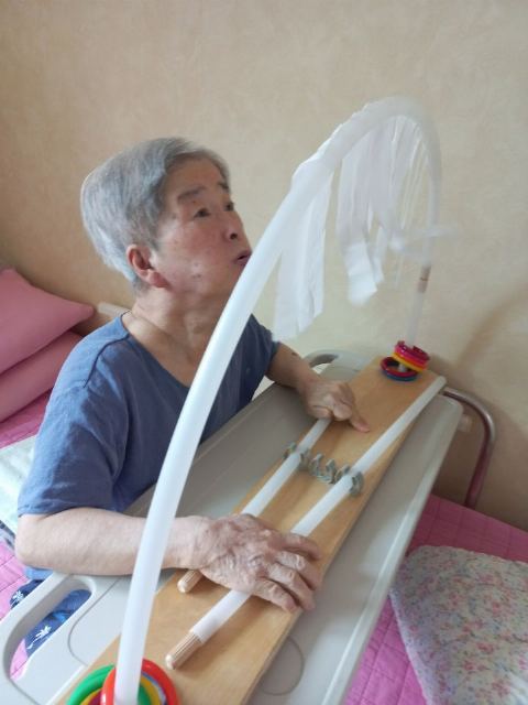 동원 효 실버센터 입으로 불어서 날려요