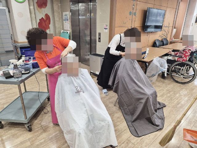 사랑지기어르신마을요양원 2025-08-21