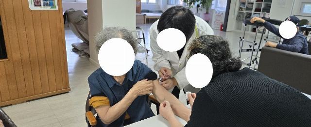 성심노인주간보호센터 25.10.24 금요일 어 ...