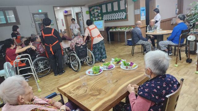 효노인요양원 2025-10-29