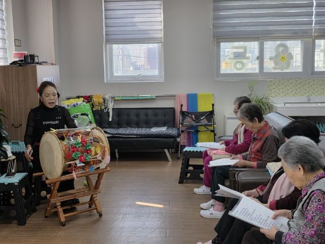 한우리주야간보호센터 2025-12-03