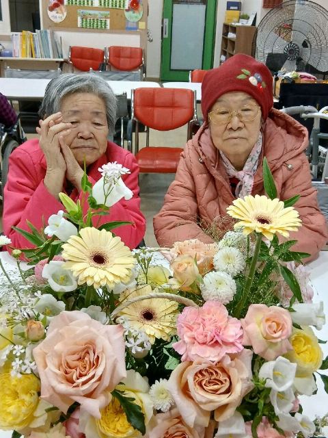 어울림요양원 화요예배