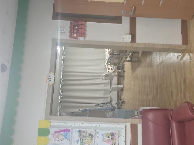 행복누리요양원 요양원 내부 방염커텐 교체