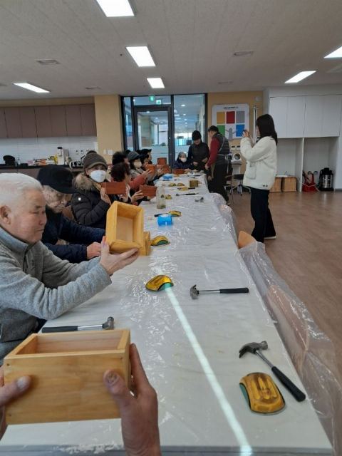 상생주간보호센터 목공