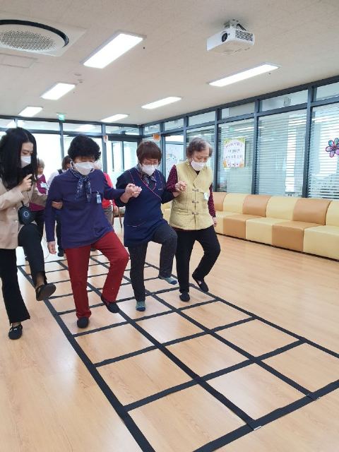 구립 서해구치매전담형주간보호센터 2021-04-19