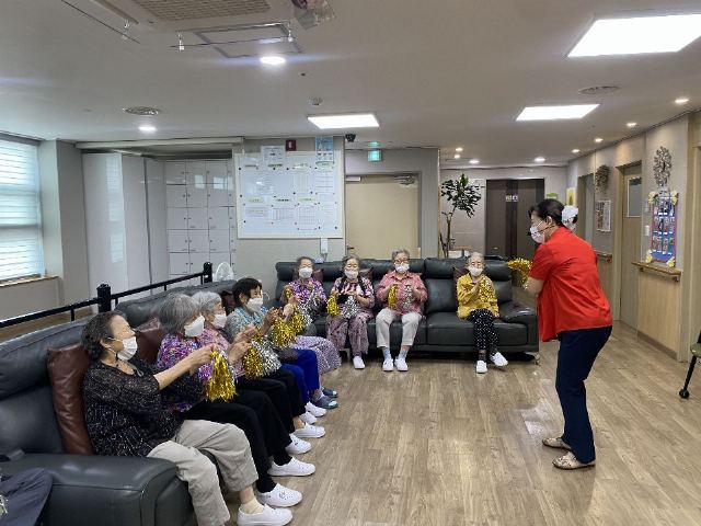 그린실버케어 주간보호 주간보호 체조 프로그램