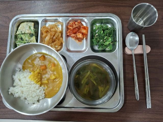 다정실버주간보호센터 주간보호 점심식사