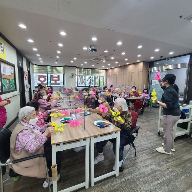 가람주간보호센터 교구활동