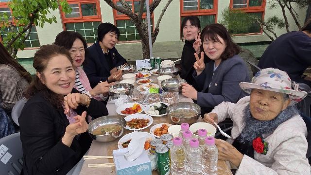 벚꽃길요양원 2026-05-05