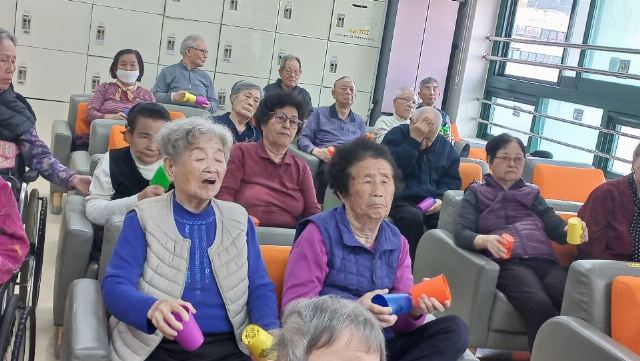 A+샬롬주간보호센터 2026-05-08