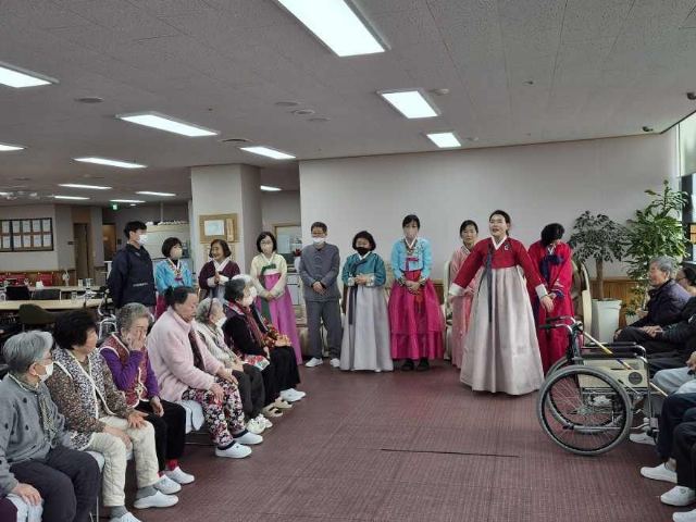 The쉼, 어르신주야간보호센터 신흥점 26년 설날 행사
