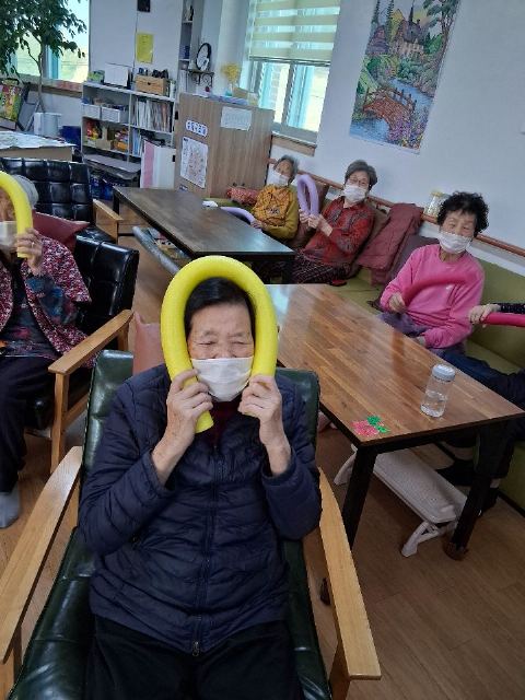 김제노인복지센터 백업봉