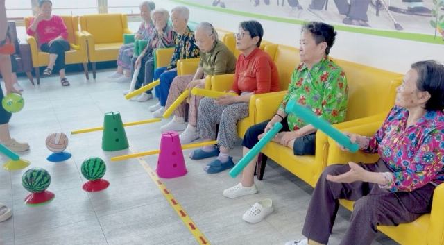(주)행복한실버타운요양원 행복한 실버타운 요양원 프 ...