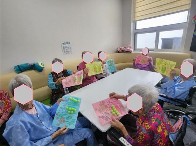 (주)늘품부모요양원 ★7월 미술~★