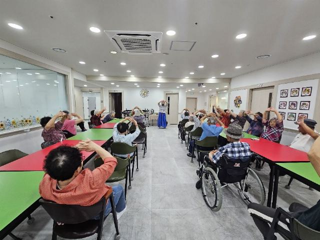구미효심재가노인복지센터 7월 인지 프로그램