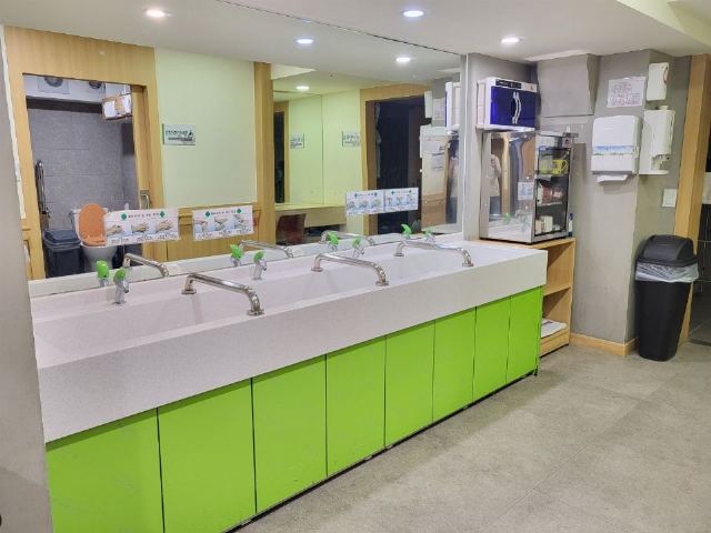 백세만세데이케어센터 어르신 생활공간