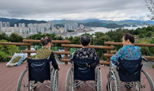 가경노인요양원 2026-08-21
