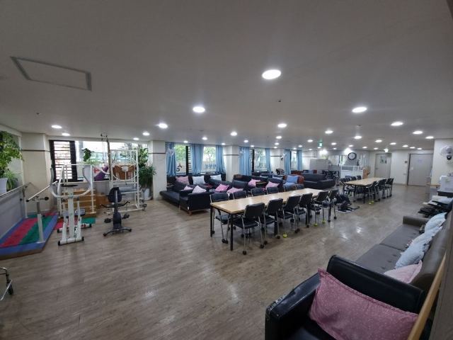 "강북햇살데이케어센터" 2022-04-30