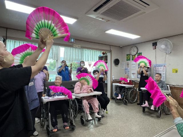 한라요양원 님이오는아리랑고개