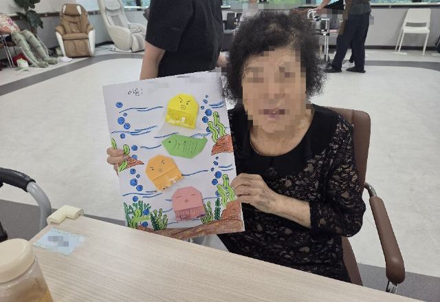 프라임통합재활케어센터 인지강화교실_종이접기 공작 ...