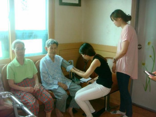 노인요양원 더불어사는집 2013-09-26